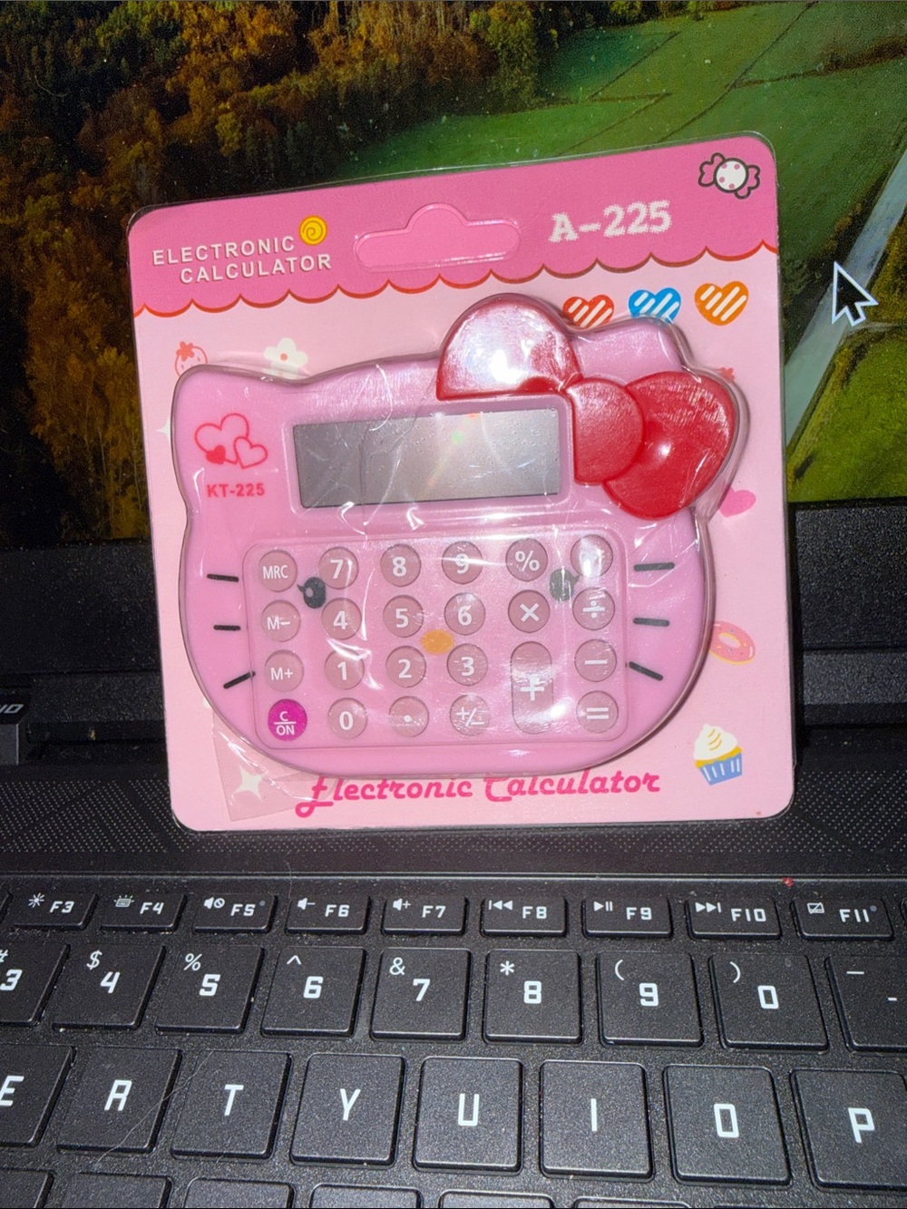 Hello Kitty Calculator